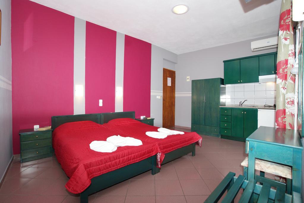 Ilias Studios Патитири Экстерьер фото